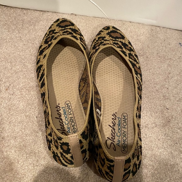 EUC Sketchers air comfort memory foam - Picture 3 of 4